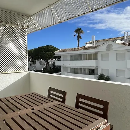 Club A 304 Apartment